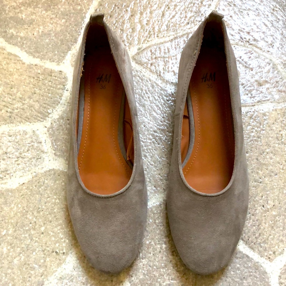H&M Suede Pumps US5.5